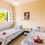 Villa Finikas By