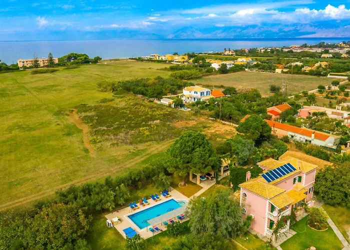 Finikas By Villa
