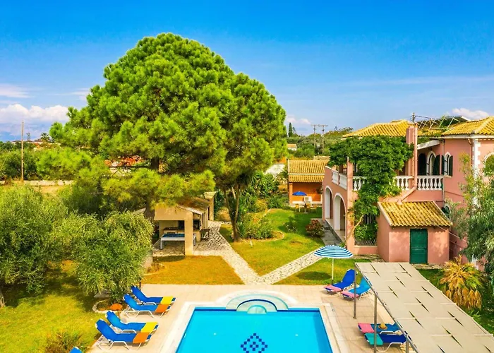 Villa Finikas By *
